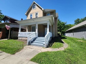 Building Photo - 121 Gilbert Ave