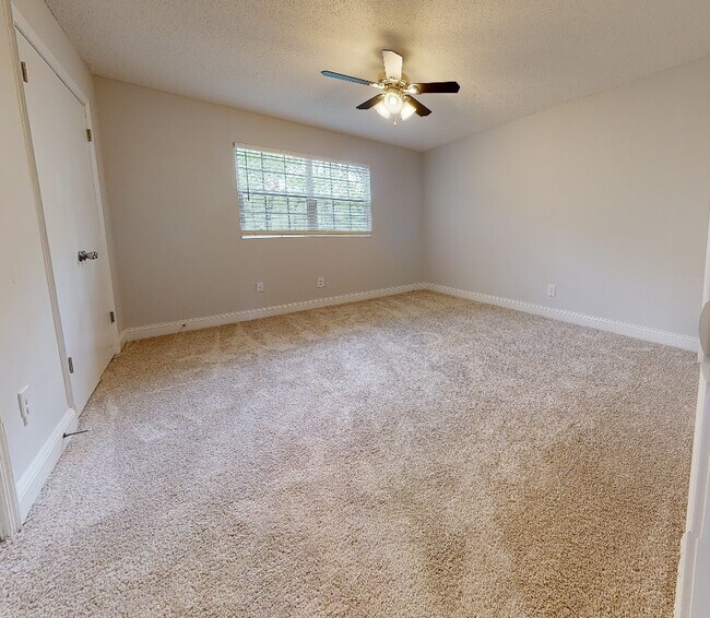 Ivey Ridge Apartments Apartments in Graham, NC