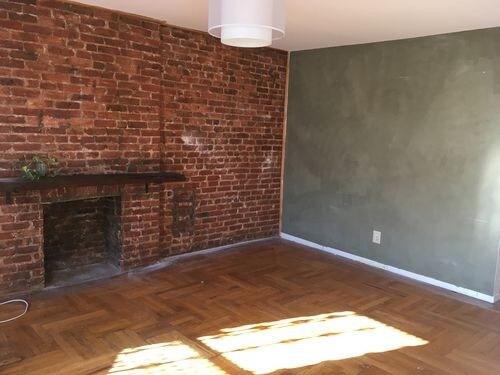 Building Photo - 212 Van Buren St