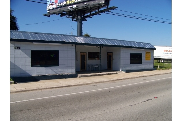 Building Photo - 3550 N Orange Blossom Trl