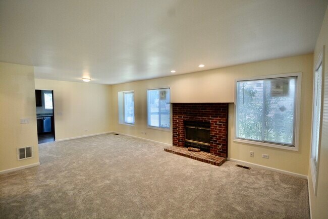 Foto del edificio - 1776 Brookdale Rd