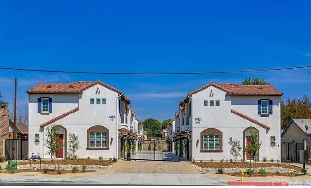 Foto principal - 1452 S White Ave