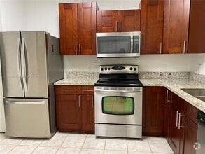 Building Photo - 4114 Forest Dr