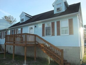 Building Photo - 3648 Ridge Rd