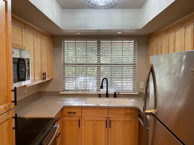 Foto del edificio - 2535 Wedglea Dr