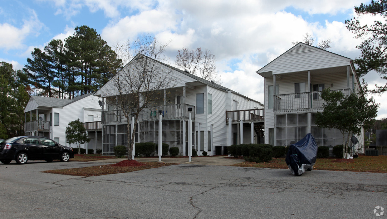 Primary Photo - Southmore Apartments