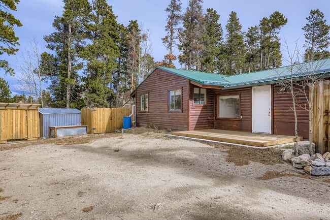 Building Photo - 9 Moon Dance Ln