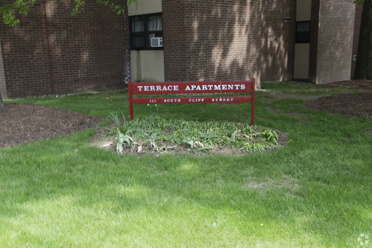 Foto del edificio - Terrace Apartments