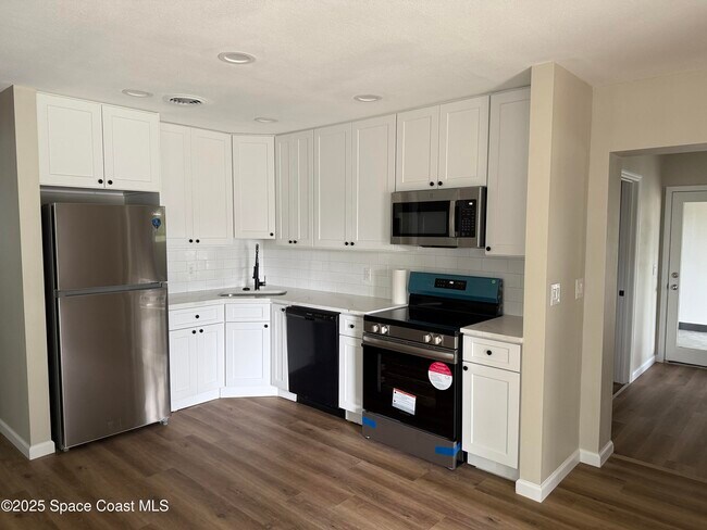 Foto del edificio - 4111 Edwards St