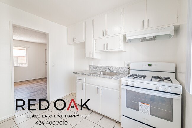 Foto del edificio - 7125 E Gage Ave
