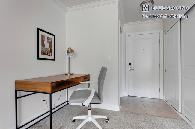 Building Photo - 28130 Peacock Ridge Dr