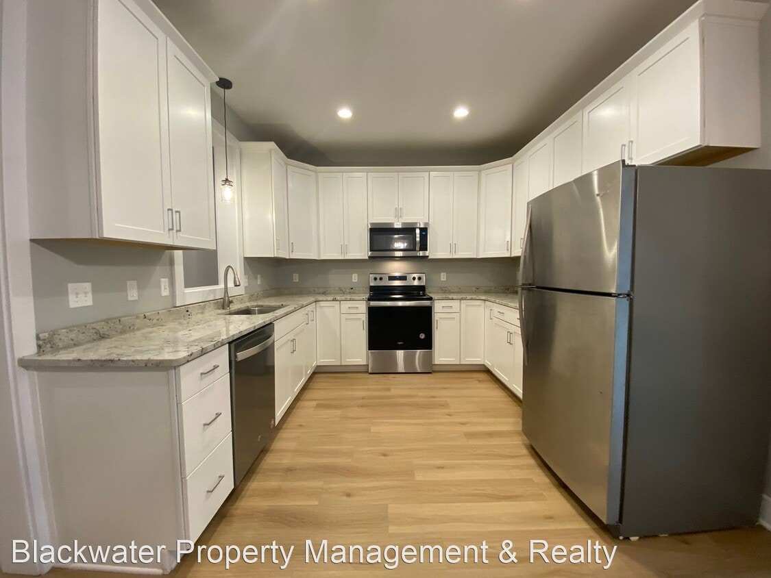 148 Sunburst Villa Dr, Evington, VA 24550 House Rental in Evington