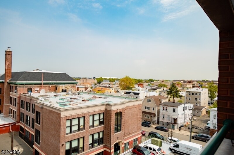 4151 Wilson Ave Unit 5H, Newark, NJ 07105 Condo for Rent in Newark