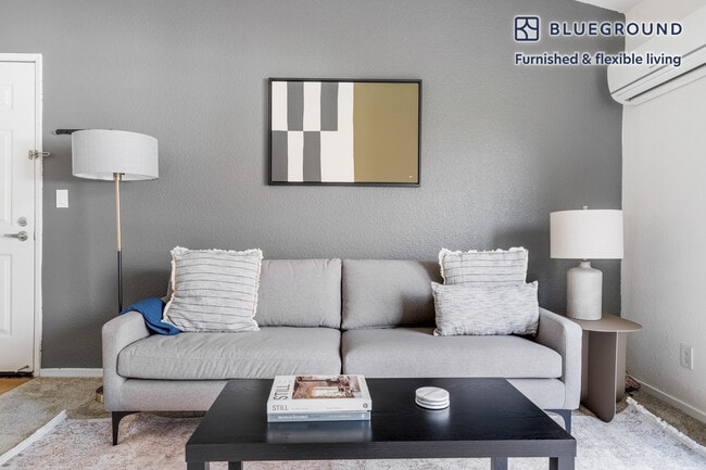 Foto del edificio - 3430 Andrews Dr