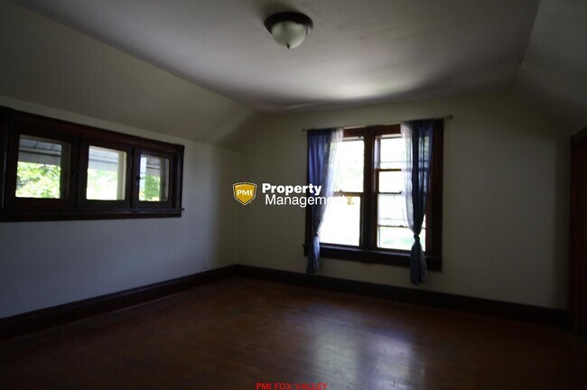 Foto del edificio - 743 W 5th St