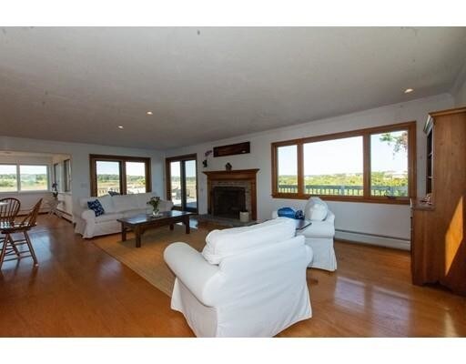 Foto del edificio - 116 Seaview Dr