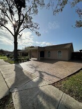 Building Photo - 12102 Fairbury Dr