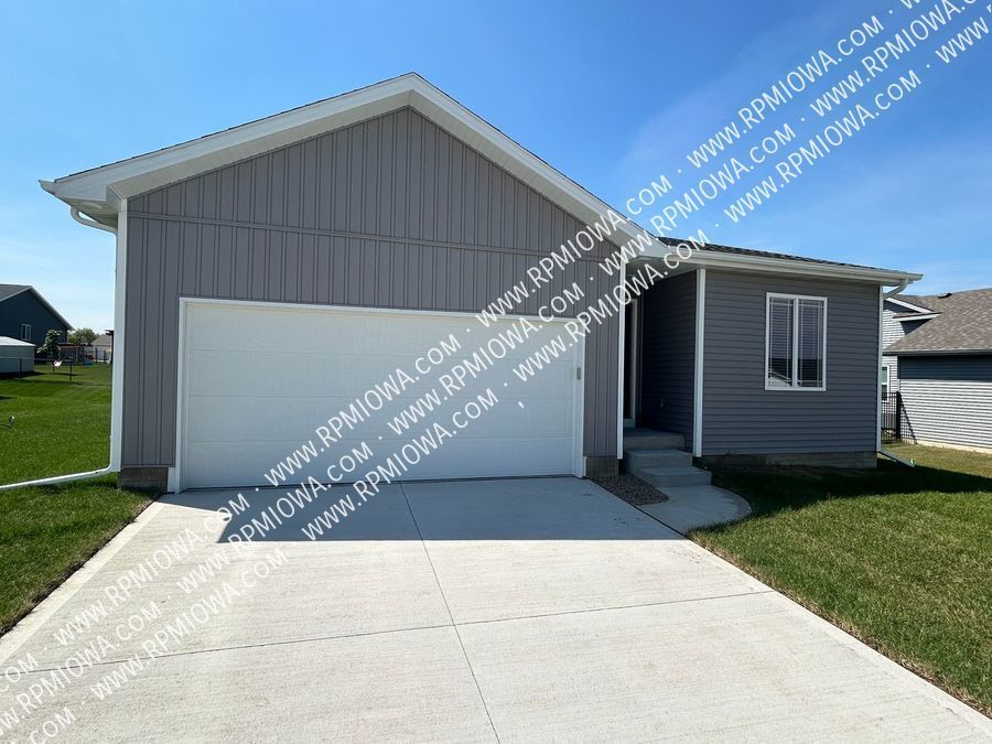 Primary Photo - NEW CONSTRUCTION!! 3 Bed, 2 Bath Home in H...