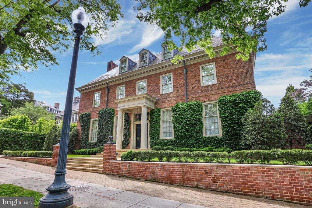 Foto principal - 2310 Kalorama Rd NW