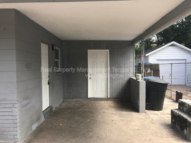 Building Photo - 1420 15th St S