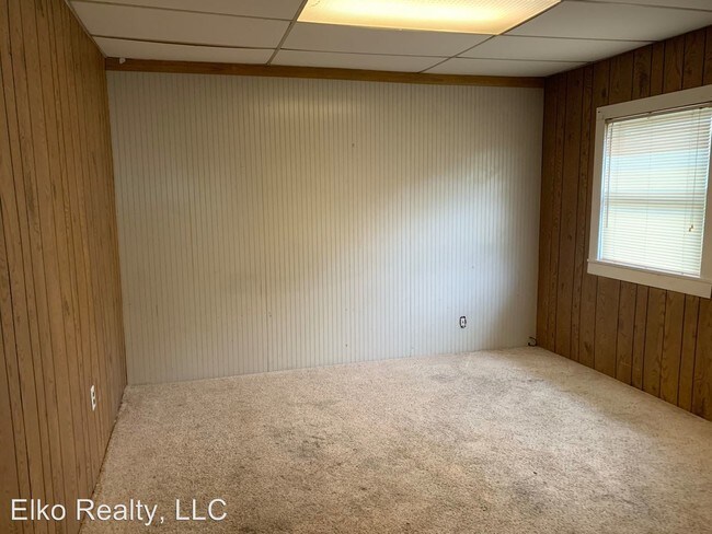 Building Photo - 4 br, 2 bath House - 312 Ash Street