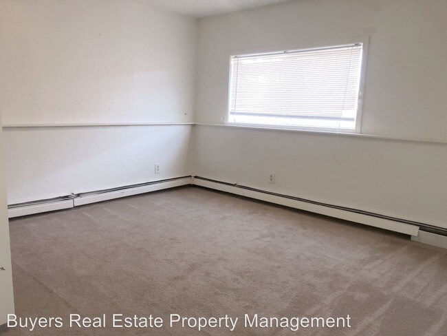 Building Photo - 3608 Lois Dr