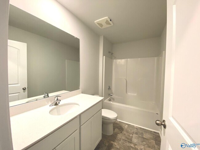 Foto del edificio - 155 Murphy Ln