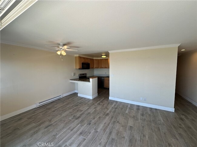 Building Photo - 2037 S Coast Hwy