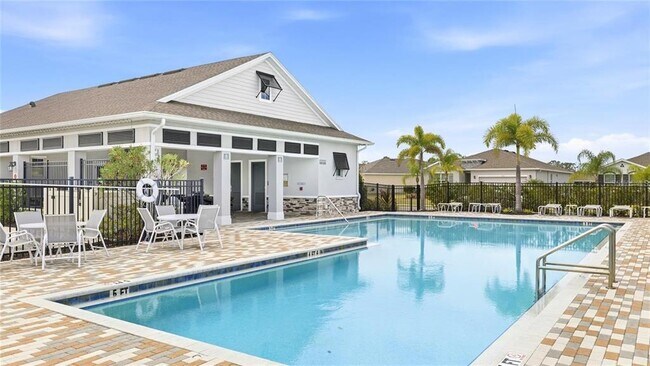 Foto del edificio - 13922 Woodbridge Terrace