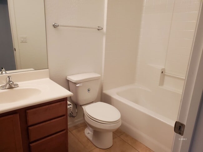 Building Photo - 1517 Verado Dr