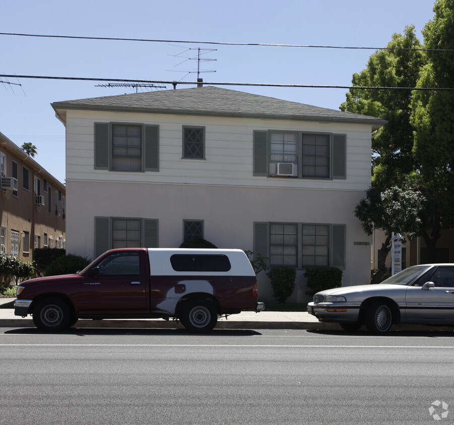 Primary Photo - 1910 W Verdugo Ave