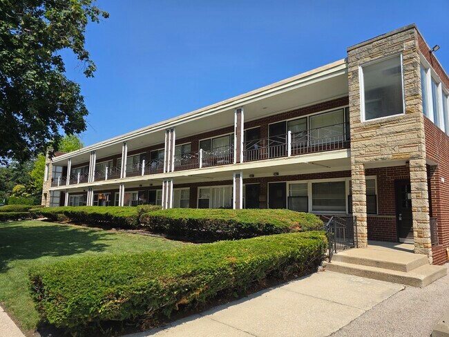 Foto del edificio - 1001 N Harlem Ave