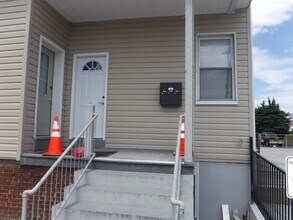 Building Photo - 416 Salem Ave