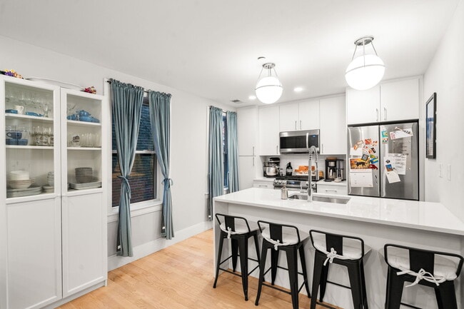 Foto del edificio - 10 Lamson Ct