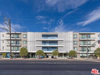 Building Photo - 710 N El Centro Ave