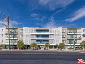 Building Photo - 710 N El Centro Ave