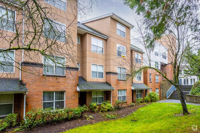 Exterior - Fomer Concordia Univ. East Residence Hall