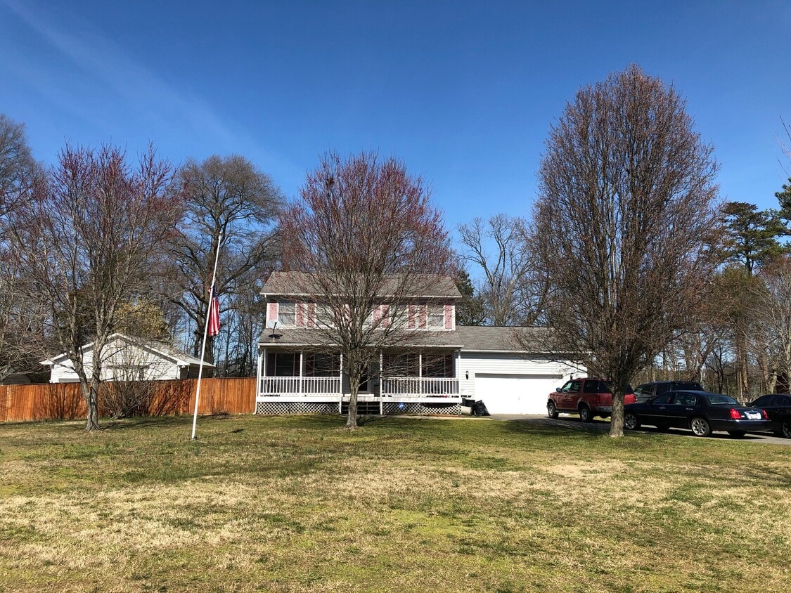 Primary Photo - 45636 Rutherford Blvd