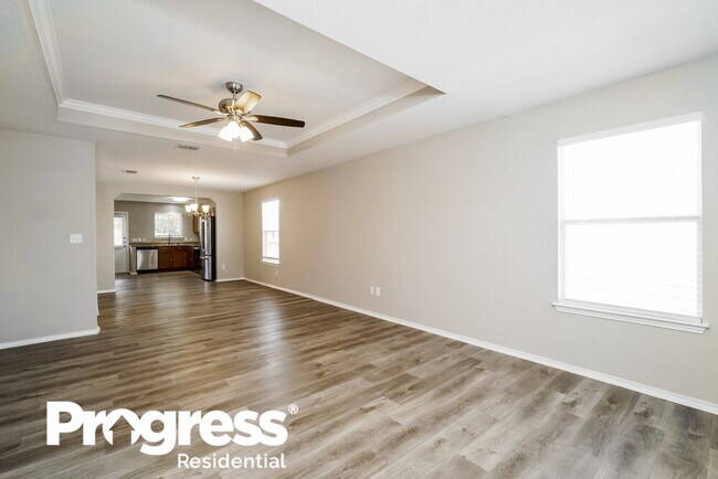Building Photo - 10930 Rustic Cedar