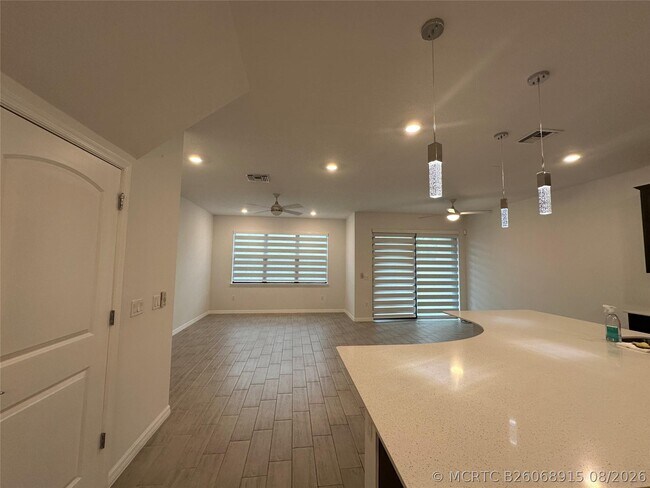 Foto del edificio - 8191 Cinch Way