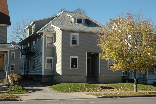 Building Photo - 431 Lake Ave