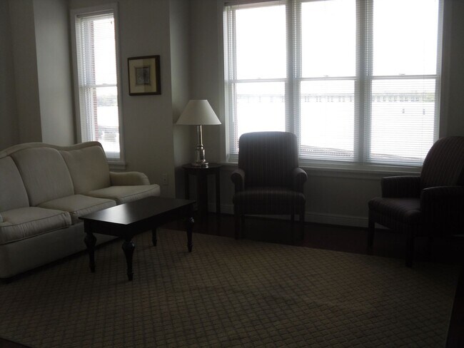 Foto del edificio - 223 Sky Sail Blvd