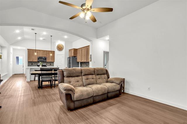 Foto del edificio - 3940 Rochelle Ln