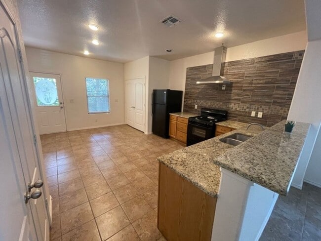 Building Photo - 434 Tequila Ranch