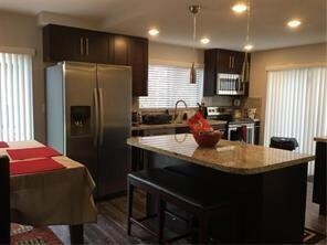 Foto del edificio - 206 Wimbledon Lakes Dr