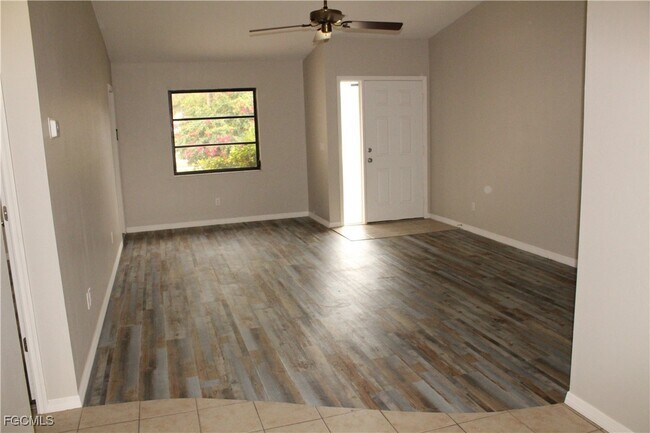 Foto del edificio - 630 SE 13th Ct