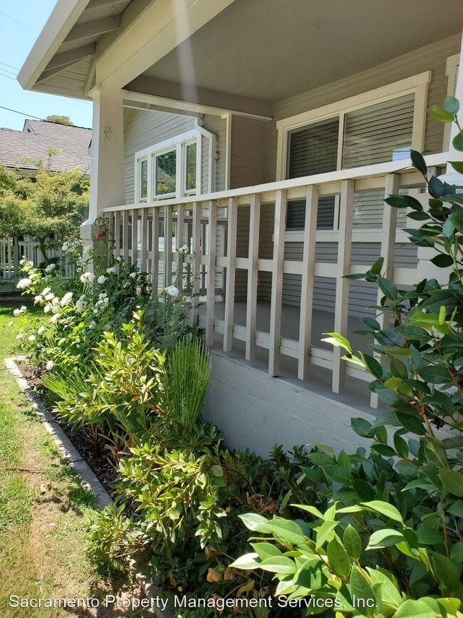 Building Photo - 2 br, 1 bath House - 2264 Gerber Ave