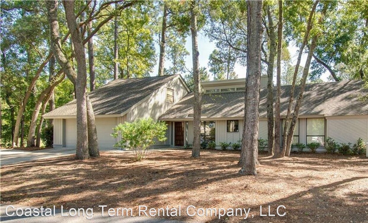 Primary Photo - 3 br, 2.5 bath House - 8 Sugar Pine Lane