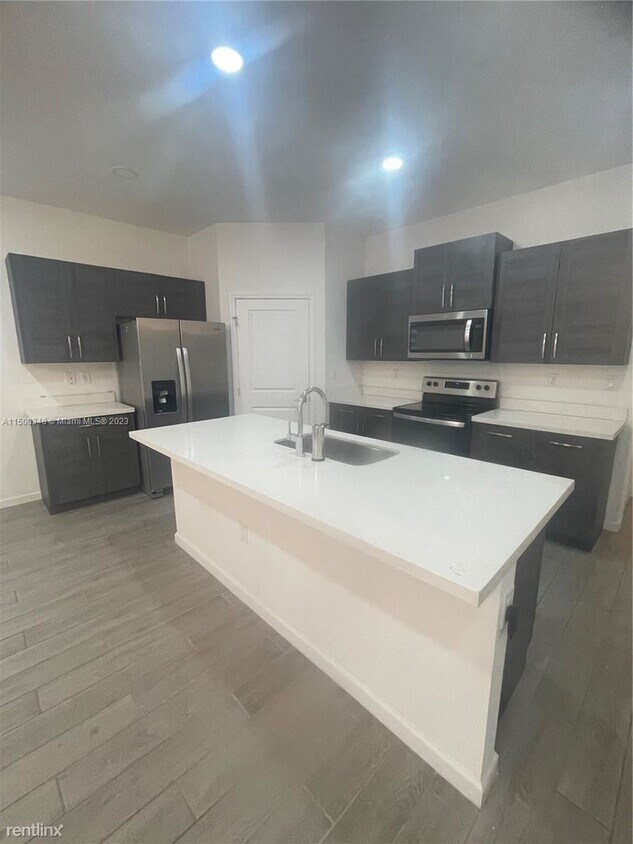Primary Photo - 3 br, 2.5 bath House - 13220 SW 271st Ter