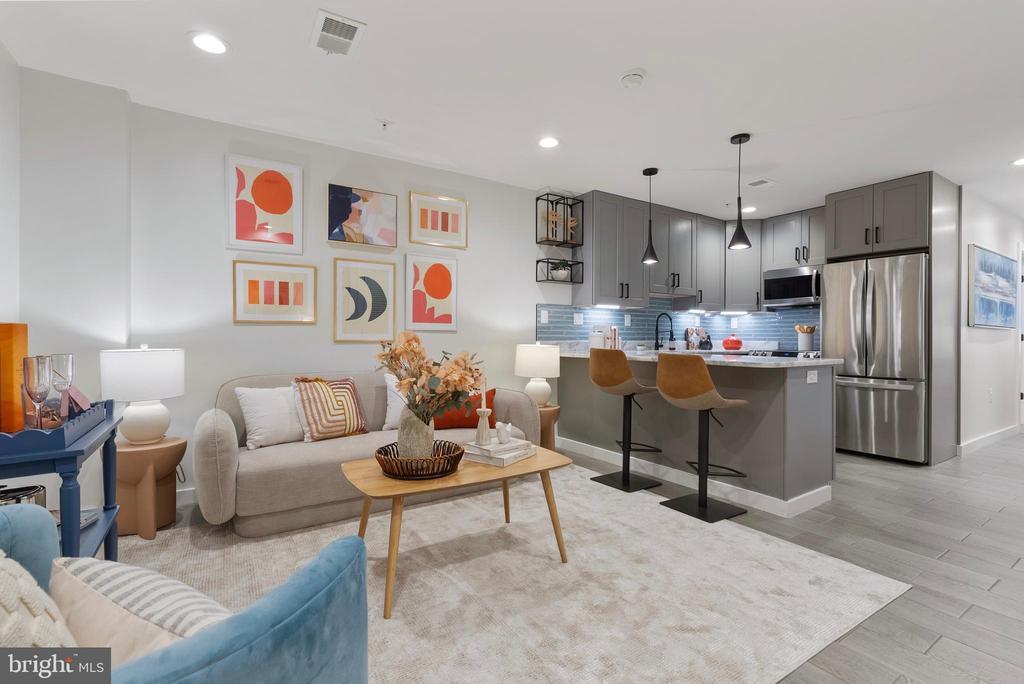 Foto principal - 210 Varnum St NW